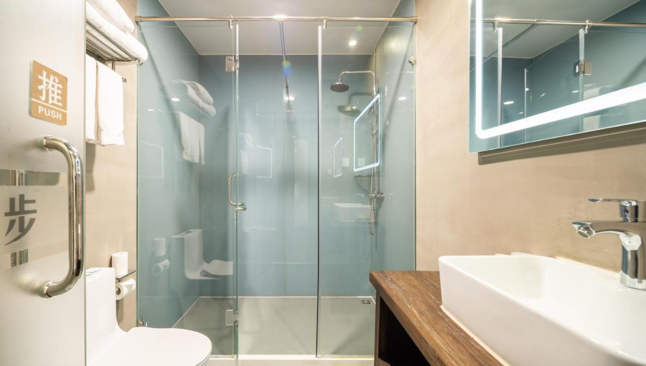 Nostalgia Hotel Beijing Luaran gambar